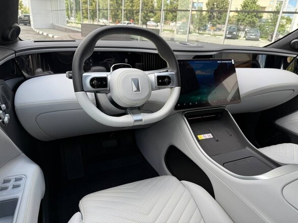 2025 Avatr 11 116 kWh I, серый - вид 14