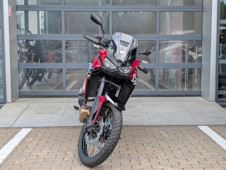 2021 Honda CRF 1100L Africa Twin, красный, 1900000 рублей, вид 2