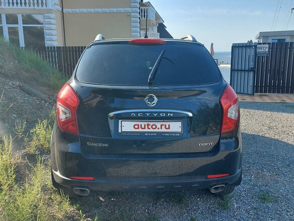 2014 SsangYong Actyon II Рестайлинг, чёрный, 1500000 рублей - вид 2