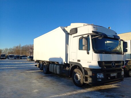 2011 Mercedes-Benz Actros, белый, 6600000 рублей, вид 3