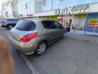 2012 Peugeot 308 I Рестайлинг, серый, 560000 рублей, вид 3