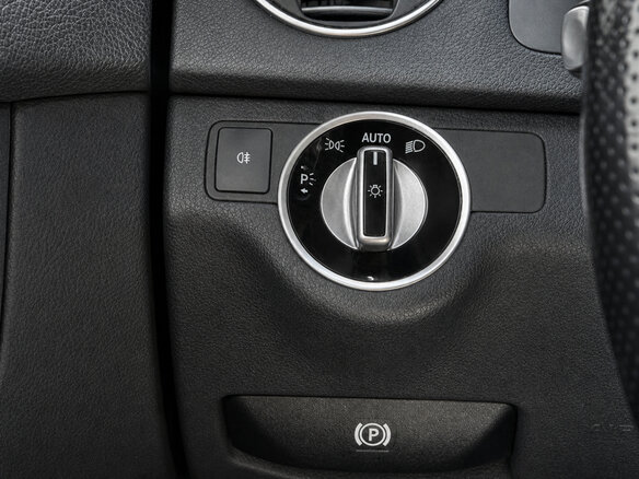 2014 Mercedes-Benz C-Класс 180 III (W204) Рестайлинг, белый, 1699000 рублей - вид 13