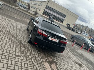 2017 Toyota Camry VII (XV50) Рестайлинг, чёрный, 2550000 рублей, вид 4