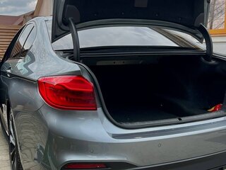 2017 BMW 5 серии 530d xDrive VII (G30/G31/G38), серый, 4499000 рублей, вид 4