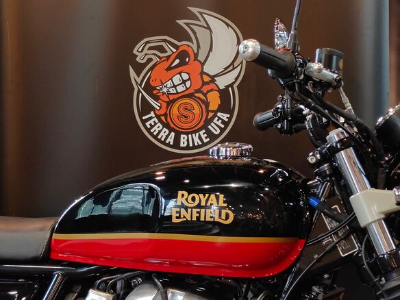2026 Royal Enfield Interceptor 650, чёрный, 699000 рублей - вид 6