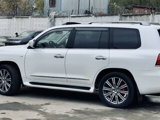 2009 Lexus LX 570 III, белый, 4700000 рублей, вид 4