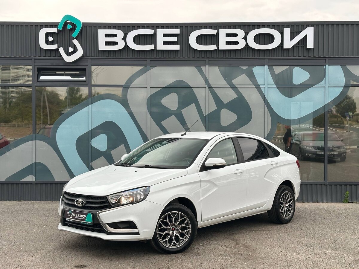 Открыть фотографии: Lada (ВАЗ) Vesta I