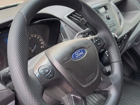 2015 Ford Transit, белый, 1299000 рублей - вид 11