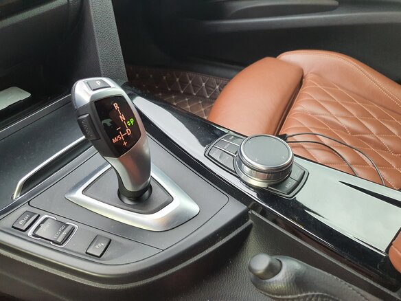 2017 BMW 3 серии 320d xDrive VI (F3x) Рестайлинг, белый - вид 12