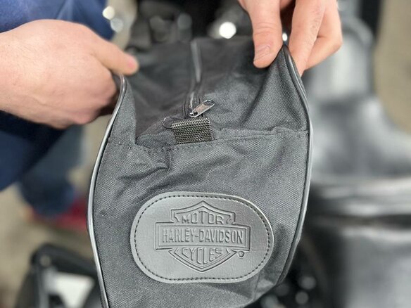 2013 Harley-Davidson Electra Glide, чёрный, 1450000 рублей - вид 37