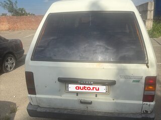 1988 Toyota Town Ace II Рестайлинг, белый, 190000 рублей, вид 5