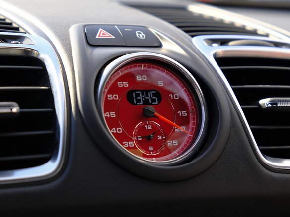 2014 Porsche Cayman S II (981), красный, 5499000 рублей - вид 4