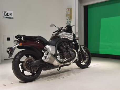 2015 Yamaha VMAX 1700, пурпурный, 1600000 рублей, вид 5