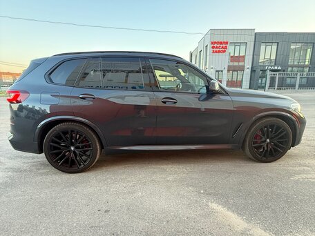 2020 BMW X5 40i IV (G05/G18), серый, 5999000 рублей, вид 3