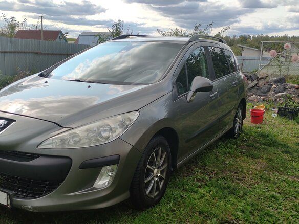 2008 Peugeot 308 I, серый - вид 1