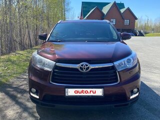 2015 Toyota Highlander III (XU50), красный, 3300000 рублей, вид 1