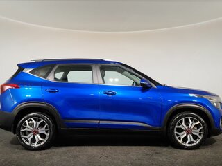 2021 Kia Seltos I, синий, 2060000 рублей, вид 4