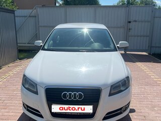 2011 Audi A3 II (8P) Рестайлинг 2, белый, 650000 рублей, вид 1