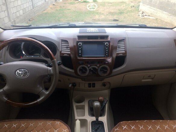 2008 Toyota Fortuner I, чёрный - вид 5