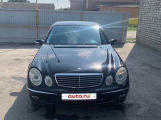2002 Mercedes-Benz E-Класс 240 III (W211, S211), чёрный, 900000 рублей, вид 2