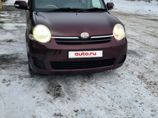 2011 Toyota Sienta I Рестайлинг 2, красный, 1000000 рублей, вид 1