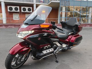 2018 Honda GL 1800 Gold Wing, пурпурный, 2250000 рублей, вид 3