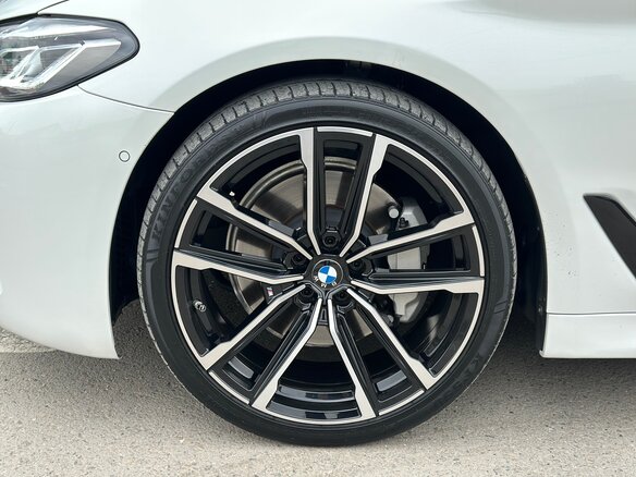 2018 BMW 5 серии 530i VII (G30/G31/G38), белый, 3390000 рублей - вид 18
