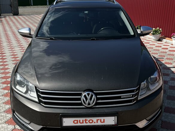 2012 Volkswagen Passat Alltrack B7, коричневый, 2000002 рублей - вид 5
