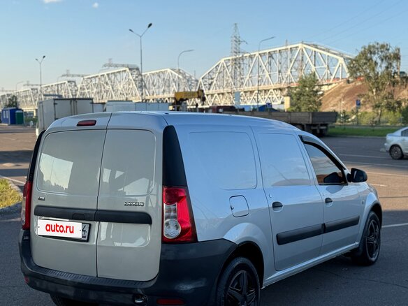 2017 Lada (ВАЗ) Largus I, серебристый, 570000 рублей - вид 5