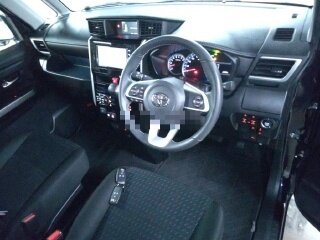 2022 Toyota Roomy I Рестайлинг, чёрный, 700000 рублей, вид 4