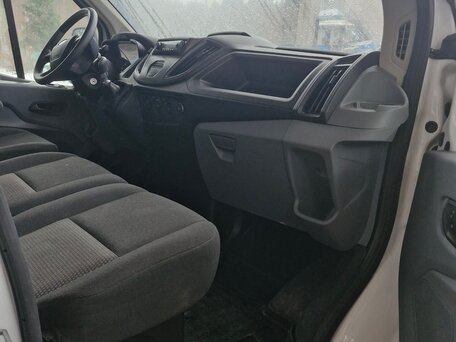 2017 Ford Transit, белый, 3000000 рублей, вид 4