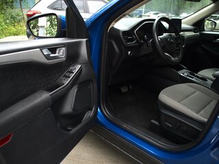 2020 Ford Escape IV, синий, 1850000 рублей, вид 5