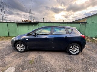 2011 Opel Astra J, синий, 1000000 рублей, вид 5