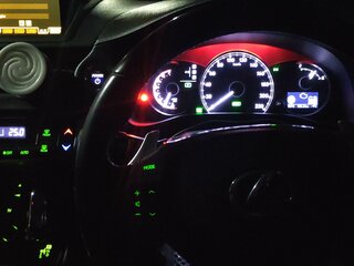 2012 Lexus CT 200h I, белый, 1400000 рублей, вид 3
