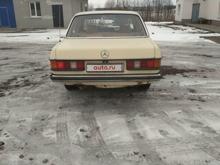 1983 Mercedes-Benz W123 200, бежевый, 350000 рублей, вид 4