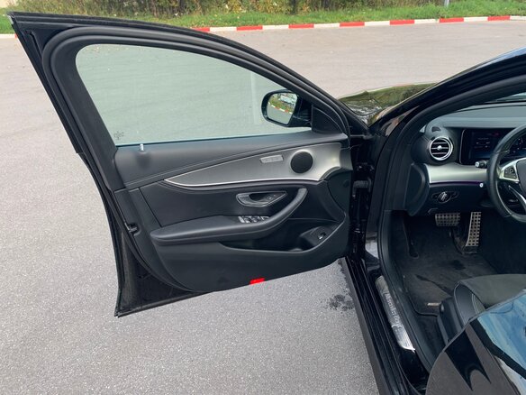 2016 Mercedes-Benz E-Класс 200 V (W213, S213, C238), чёрный - вид 12
