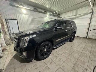 2016 Cadillac Escalade IV, чёрный, 4700000 рублей, вид 2