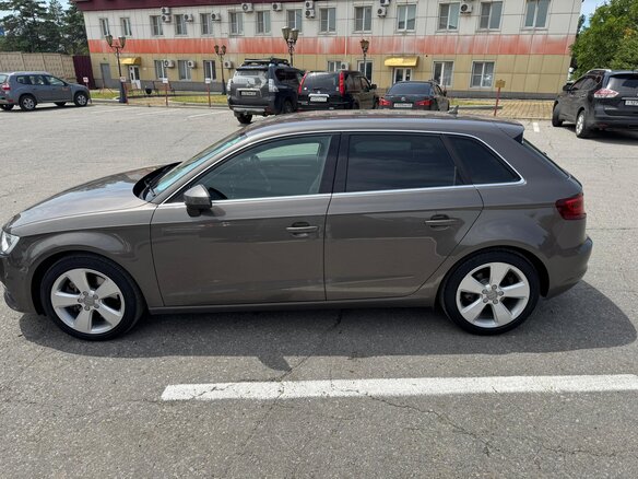 2014 Audi A3 III (8V), серый, 1450000 рублей - вид 5