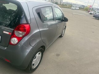 2020 Chevrolet Spark III (M300) Рестайлинг, серый, 750000 рублей, вид 4