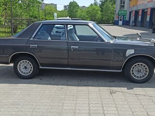 1981 Toyota Crown VI (S110), серый, 1000000 рублей, вид 3