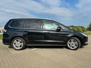 2018 Ford Galaxy III, чёрный, 2091880 рублей, вид 3