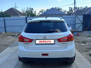 2013 Mitsubishi ASX I Рестайлинг, белый, 1300000 рублей, вид 5
