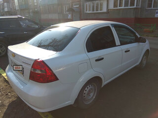 2011 Chevrolet Aveo I Рестайлинг, белый, 550000 рублей, вид 3