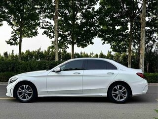 2021 Mercedes-Benz C-Класс Long 200 L IV (W205) Рестайлинг, белый, 2650000 рублей, вид 4