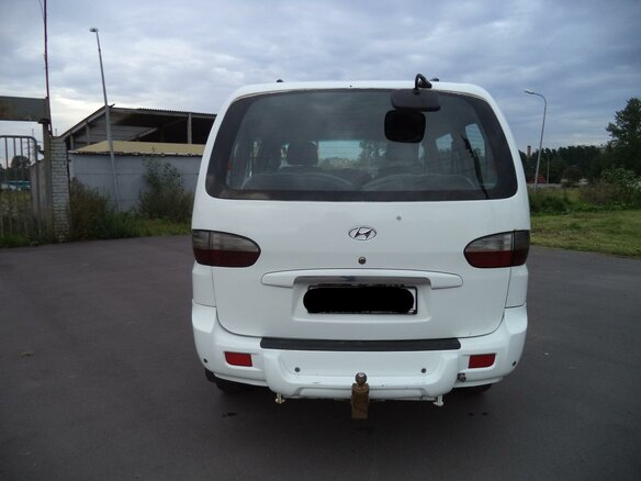 2005 Hyundai H-1 I Рестайлинг, белый - вид 6