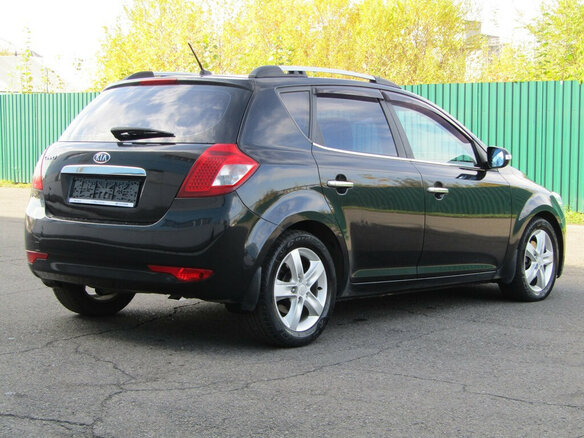 2010 Kia Ceed I Рестайлинг, чёрный, 1200000 рублей - вид 4
