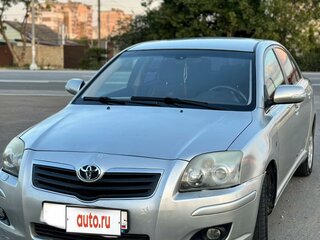 2007 Toyota Avensis II Рестайлинг, серебристый, 800000 рублей, вид 1
