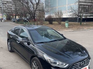 2019 Hyundai Sonata VII (LF) Рестайлинг, чёрный, 1850000 рублей, вид 2