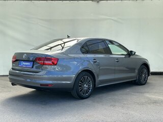 2015 Volkswagen Jetta VI Рестайлинг, серый, 1230000 рублей, вид 4