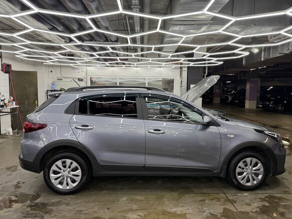 2021 Kia Rio X IV Рестайлинг, серый, 1300000 рублей - вид 6